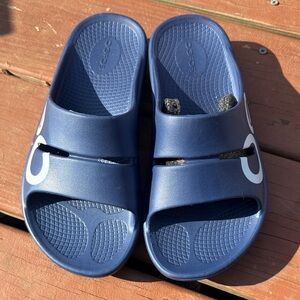 OOFOS Deep Blue Slide Sandals